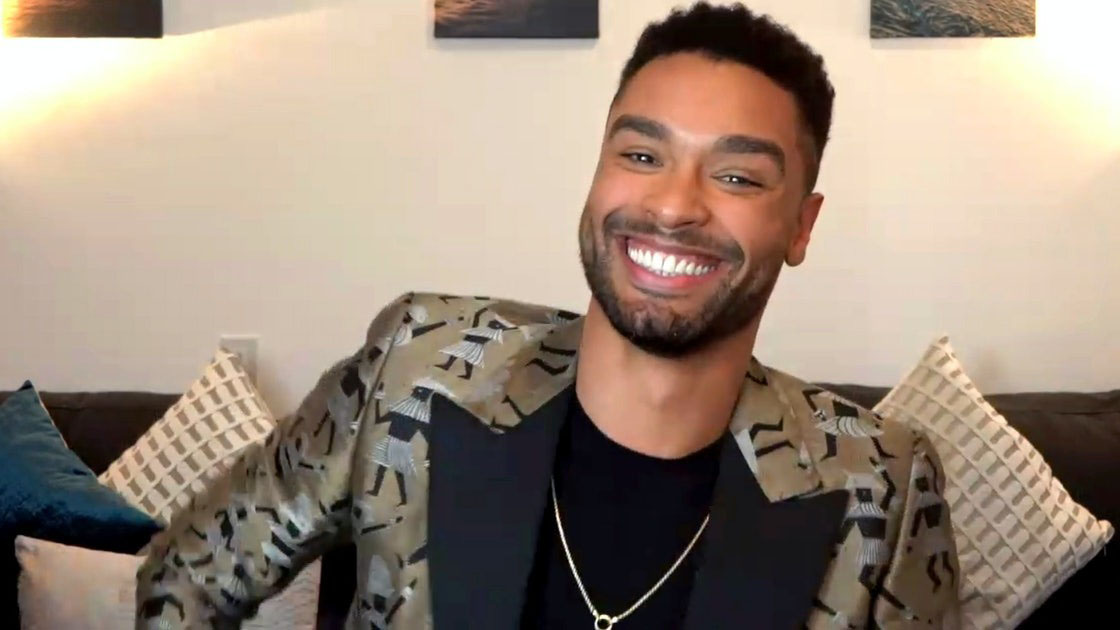 Regé-Jean Page (/?r??e? ???? ?pe?d?/[1]) is a British actor. He is known for playing Chicken George in the 2016 miniseries Roots, and was a reg...